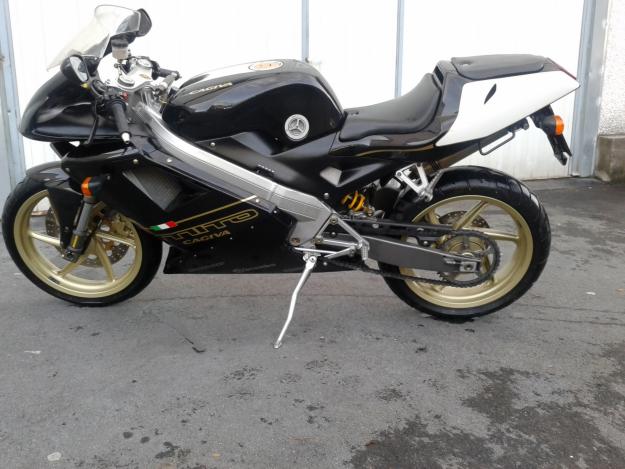 se vende cagiva mito 125 del 2007 con 4000 km