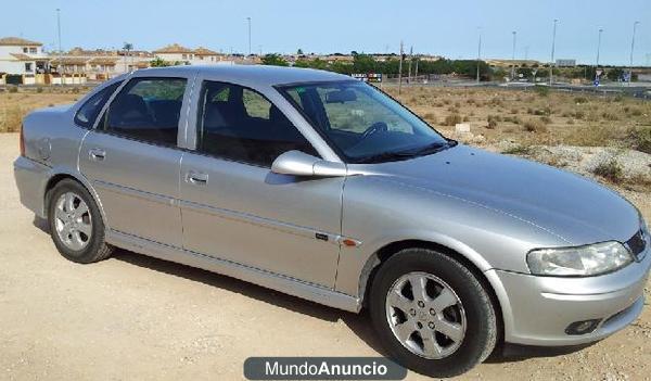 Opel vectra 2.0 DTI 16v Elegance \'01