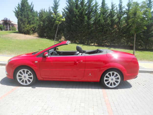 Se vende precioso ford focus cabrio titanium