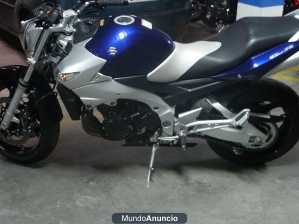 VENDO SUZUKI GSR 600