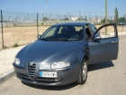 ALFA ROMEO 147 1.9 JTD DISTINCTIVE 115cv 5p., GRIS OSCURO, año 2004, 54000 km - mejor precio | unprecio.es