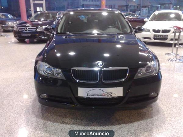 BMW 320 d Touring Navegacion, Xenon, PDC, muy cuidado en tienda \'08