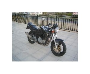 SUZUKI GS 500