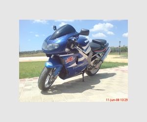 SUZUKI TL 1000R