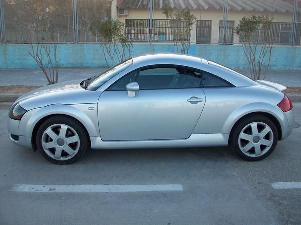 VENDO AUDI  TT 1.8 QUATTRO 180 CV