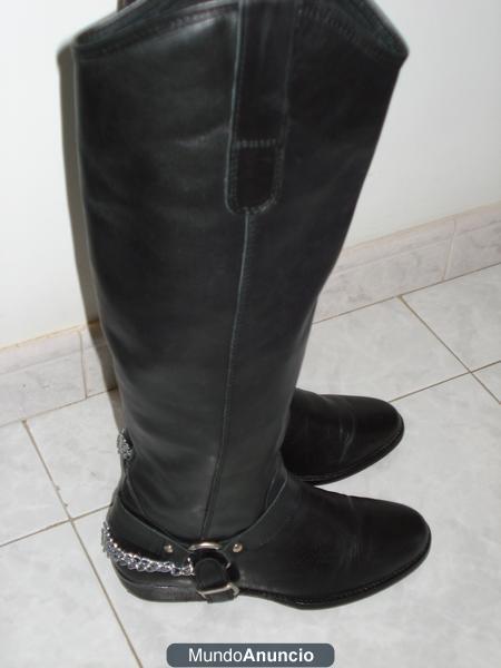 Vendo Botas de piel. Talla 38.