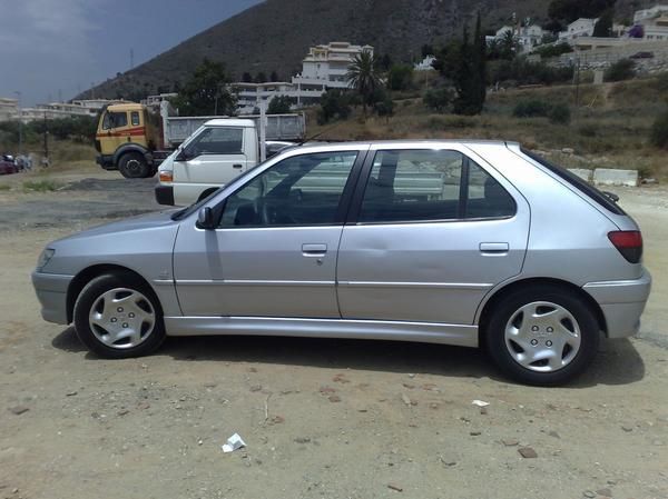 Vendo Peugeot 306 XT 1.8 Full