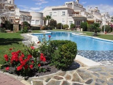 Apartamento con 2 dormitorios se vende en Playa Flamenca, Costa Blanca