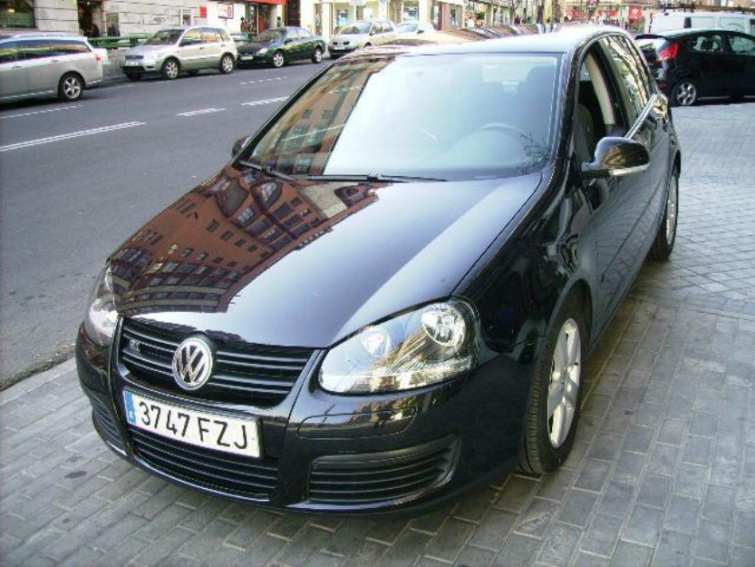 Volkswagen Golf 2.0TDI GT Sport 140CV