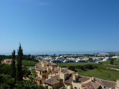 Apartamento con 4 dormitorios se vende en Marbella, Costa del Sol