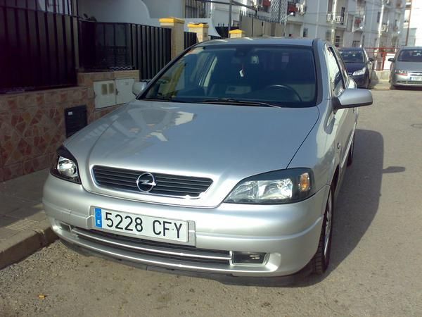 OPORTUNIDAD OPEL ASTRA SPORT 2.0 DTI 16 V 100 CV