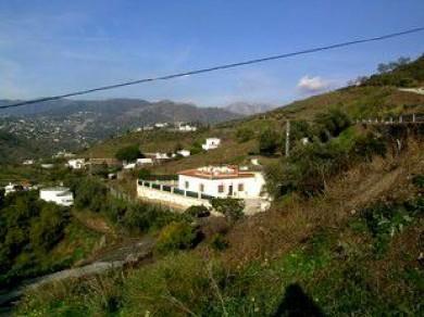 Chalet con 3 dormitorios se vende en Competa, Axarquia