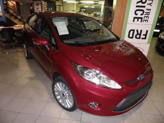 FORD FIESTA 1.4 TITANIUM