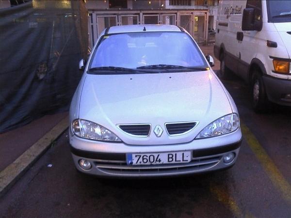 Renault megane 2001 en perfecto estado vendo