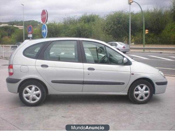 Renault Scenic Scénic 1.6 RXE