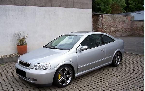 Opel Astra 1.8 16V Coupe