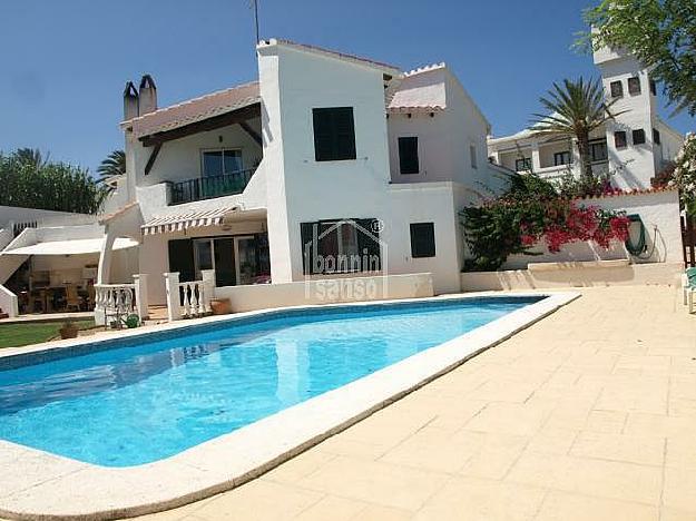 Chalet en Castell (Es)