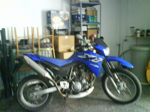 Se vende Yamaha XT 660 R, año 2005