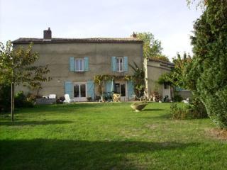 Habitaciones : 4 habitaciones - 8 personas - poitiers  vienne  poitou-charentes  francia