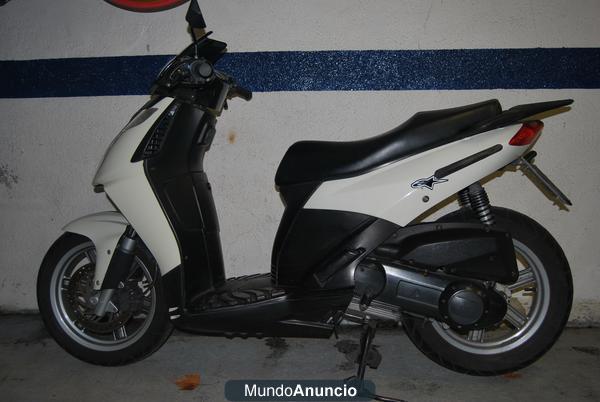 APRILIA SPORTCITY 125CC