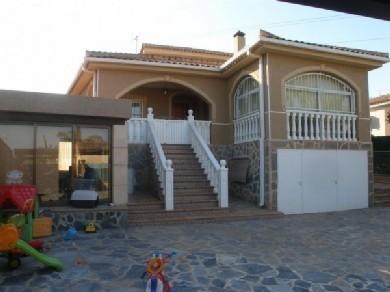 Chalet con 4 dormitorios se vende en Ciudad Quesada, Costa Blanca