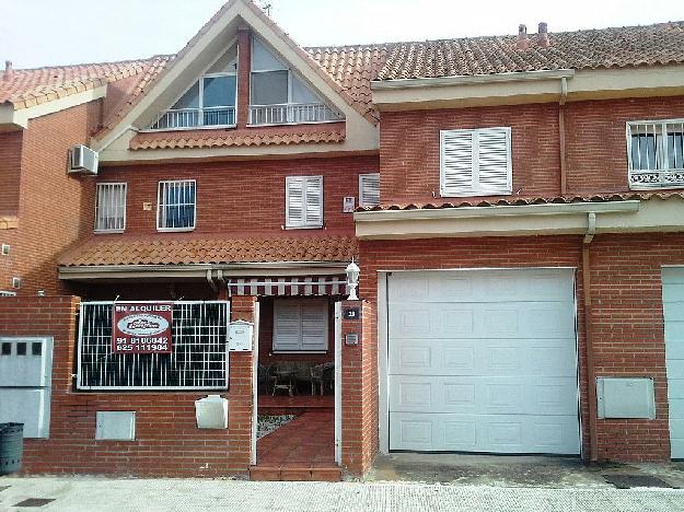 Chalet en Torrejón de Velasco