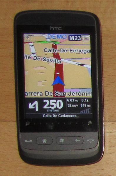 HTC Touch 2 liberado, con accesorios y TomTom