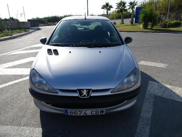 se vende peugeot 206 en perfecto estado