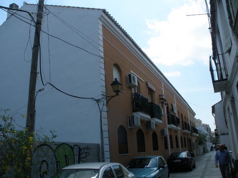 Alquiler apartamento/ático centrico. 56 m2. con parking.