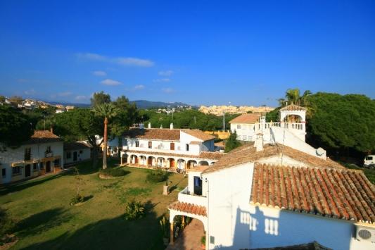 3 Dormitorio Casa En Venta en Elviria, Málaga