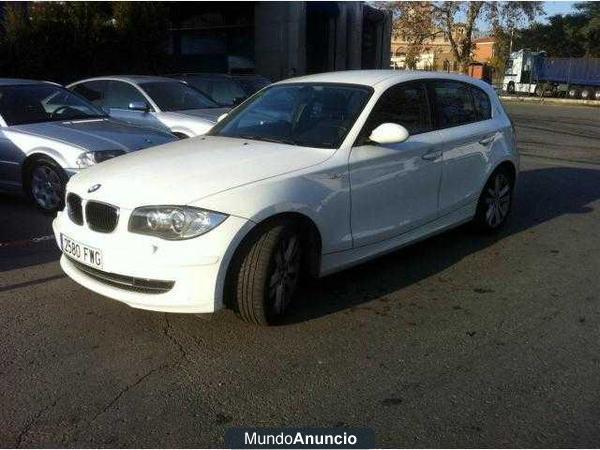 BMW 123 d, Nacional, LIbro 5 puertas.