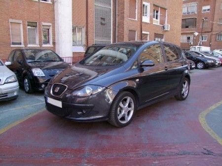 SEAT ALTEA 2.0TDI STYLANCE DSG - Madrid