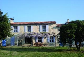 Casa rural : 10/14 personas - piscina - beaucaire  gard  languedoc-rosellon  francia