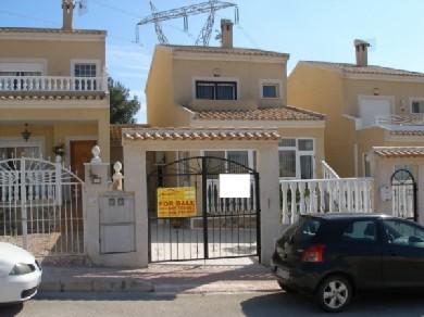 Chalet pareado con 3 dormitorios se vende en Ciudad Quesada, Costa Blanca