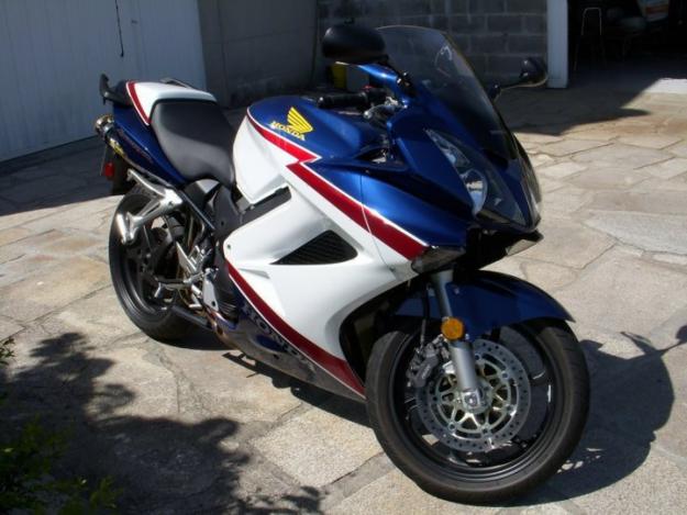 Honda vfr 800