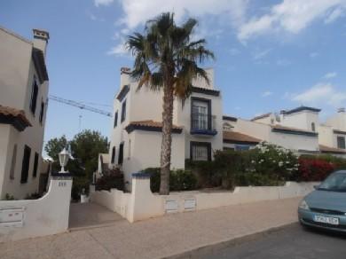 Apartamento con 2 dormitorios se vende en Villamartin, Costa Blanca