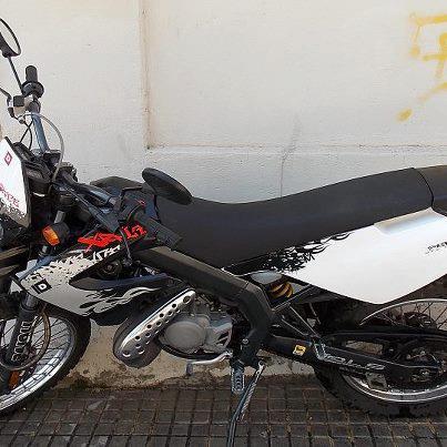 vendo motocroos derbi senda