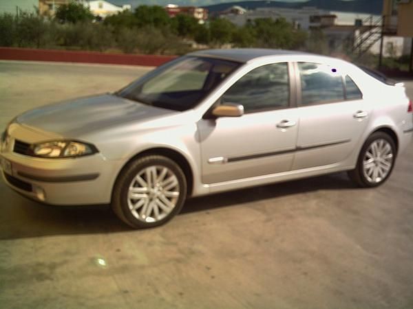 VENDO RENAULT LAGUNA  1.9 130 CV SPORT