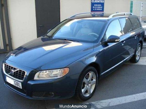 Volvo V70 2.4D Momentum