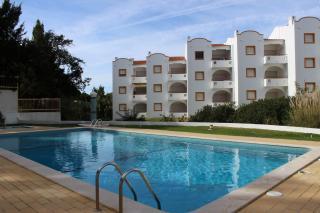 Apartamento : 4/5 personas - piscina - vistas a mar - albufeira  algarve  portugal