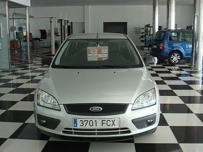 FORD FOCUS 1.8 TDCI TREND - Salamanca