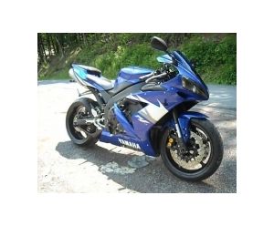 YAMAHA YZF R1