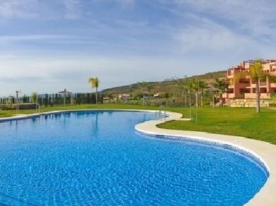 Apartamento con 2 dormitorios se vende en Manilva, Costa del Sol