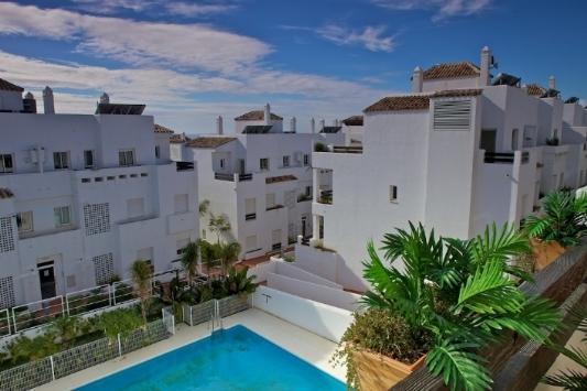 3 Dormitorio Apartamento En Venta en Estepona, Málaga