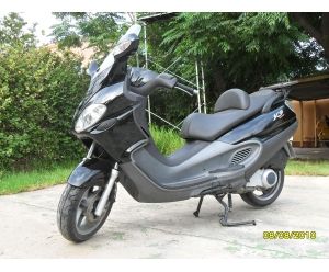 PIAGGIO X9 250