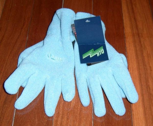 Se venden guantes  marca MITO