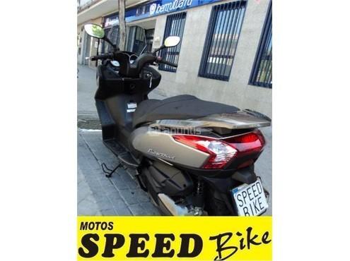 KYMCO Super Dink 300i