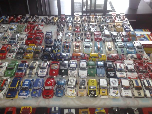 vendo coches, pistas y accesorios de scalextric