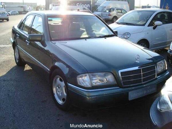 Mercedes-Benz C 280  Elegance   TODO EQUIPADO