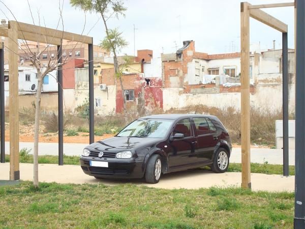 SE VENDE VOLKSWAGEN GOLF IV 1.9 TDI HIGHLINE 130 CV